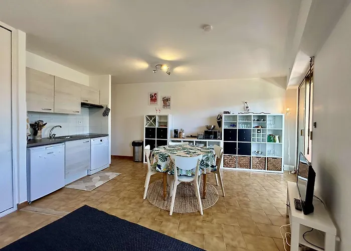 Maxime T2 Renove, 4 Pers, A 30m - Fr-1-226-543 Sainte-Maxime